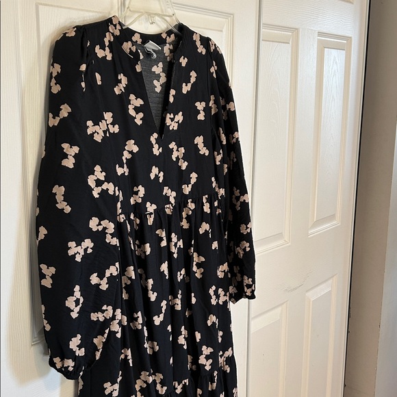 A NEW DAY Black Midi Tiered Dress with Pink Floral Pattern Women's XS - Picture 4 of 9